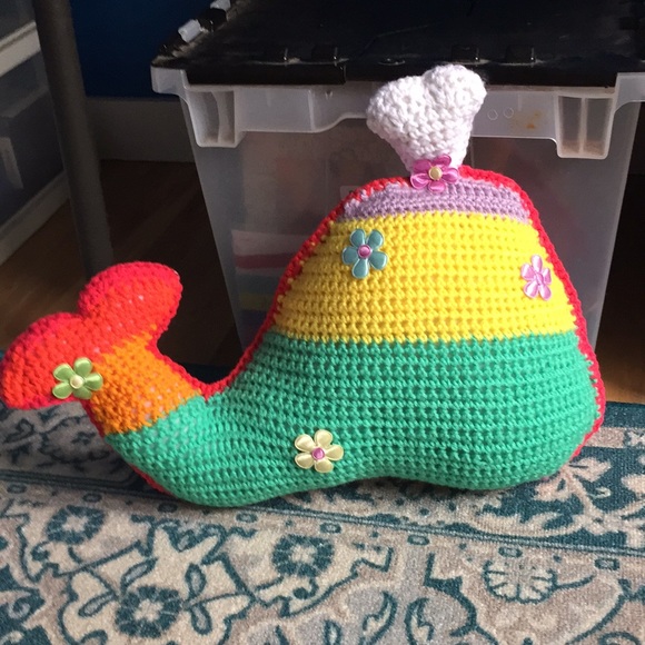 Hippie whale 🐳 , handcrafted with love ❤️ - Picture 2 of 2